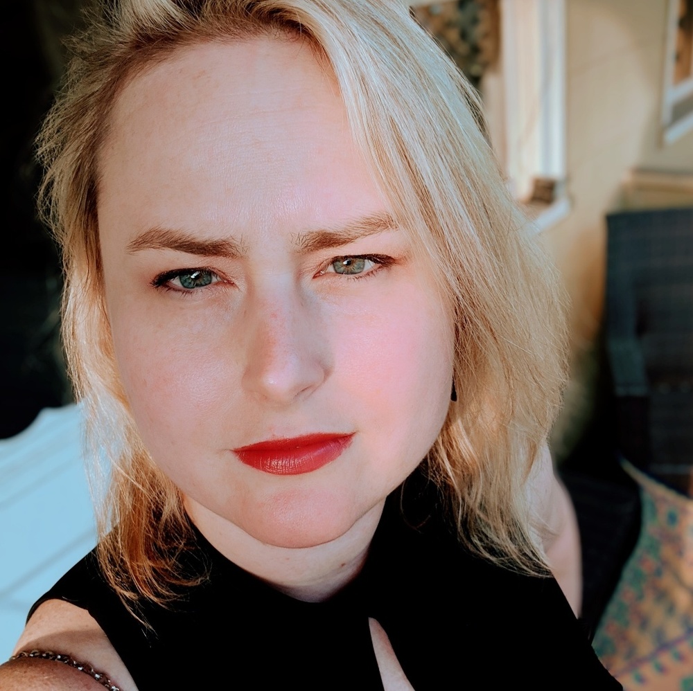 Meet your Posher, Karissa